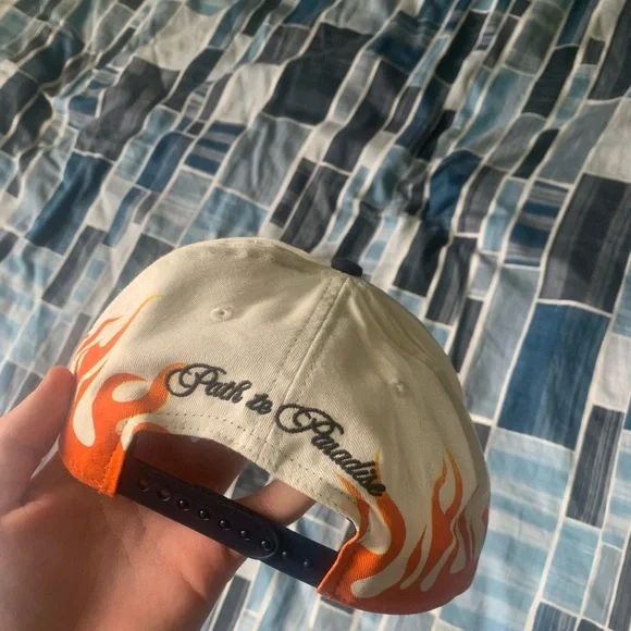 Hellstar hat - Picture 2 of 4